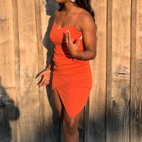 Dress - Picture 2 of 2